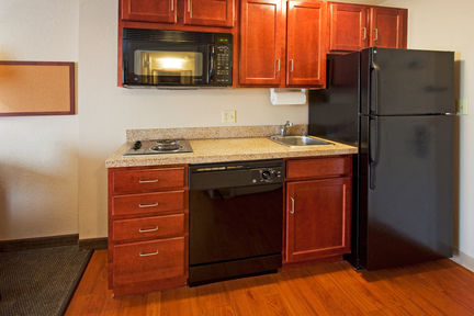 Candlewood Suites Fort Lauderdale Airport-Cruise, an IHG Hotel , FL 33315 near Fort Lauderdale-hollywood International Airport View Point 19