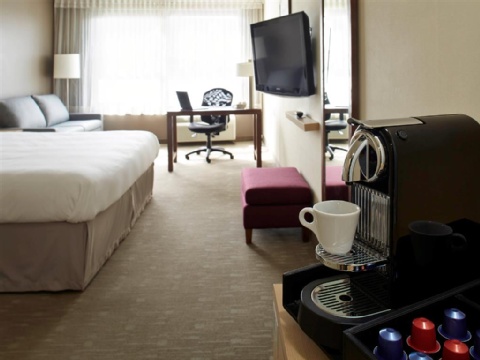 Novotel Montréal Aéroport , QC H4S 2G1 near Montreal-Pierre Elliott Trudeau Int. Airport View Point 20