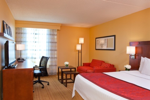 Courtyard by Marriott Alexandria Pentagon South , VA 22304 near Ronald Reagan Washington National Airport View Point 21