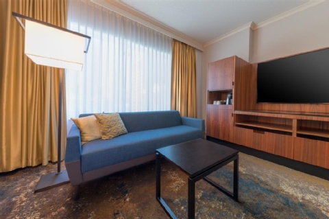 HYATT REGENCY CALGARY , AB T2G 5P6 near Calgary International Airport View Point 31