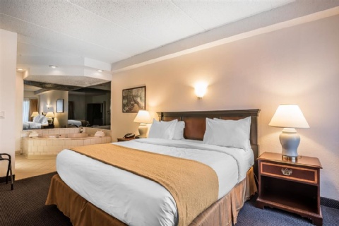 Quality Inn & Suites Albany Airport , NY 12110-2505 near Albany International Airport View Point 19