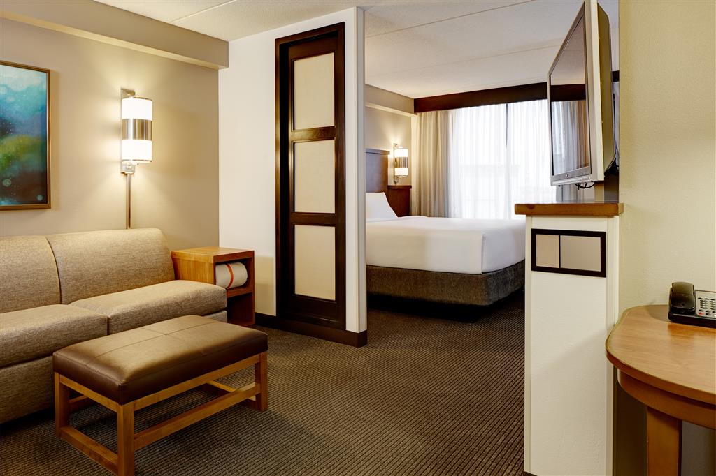 Hyatt Place Charlotte Airport/Lake Pointe , NC 28217 near Charlotte/douglas International Airport View Point 18