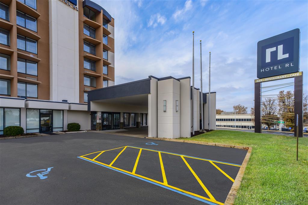 St Louis Airport Hotel , MO 63134 near Lambert-saint Louis International Airport View Point 3