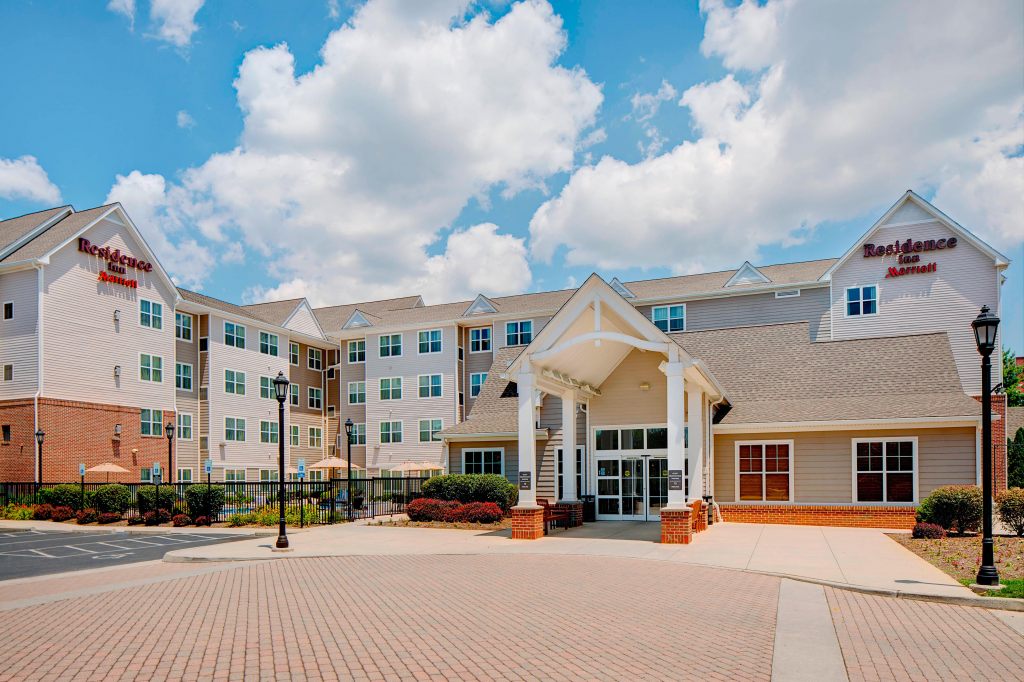 Residence Inn by Marriott Roanoke Airport , VA 24017 near Roanoke Regional Airport (woodrum Field) View Point 1