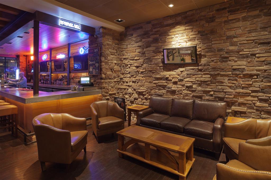Radisson Hotel Downtown Salt Lake City , UT 84101 near Salt Lake City International Airport View Point 18