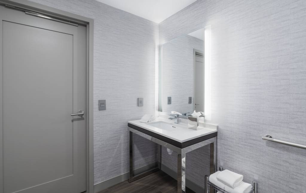 Staybridge Suites Boston Logan Airport - Revere , MA 02151 near Boston Logan International Airport View Point 29