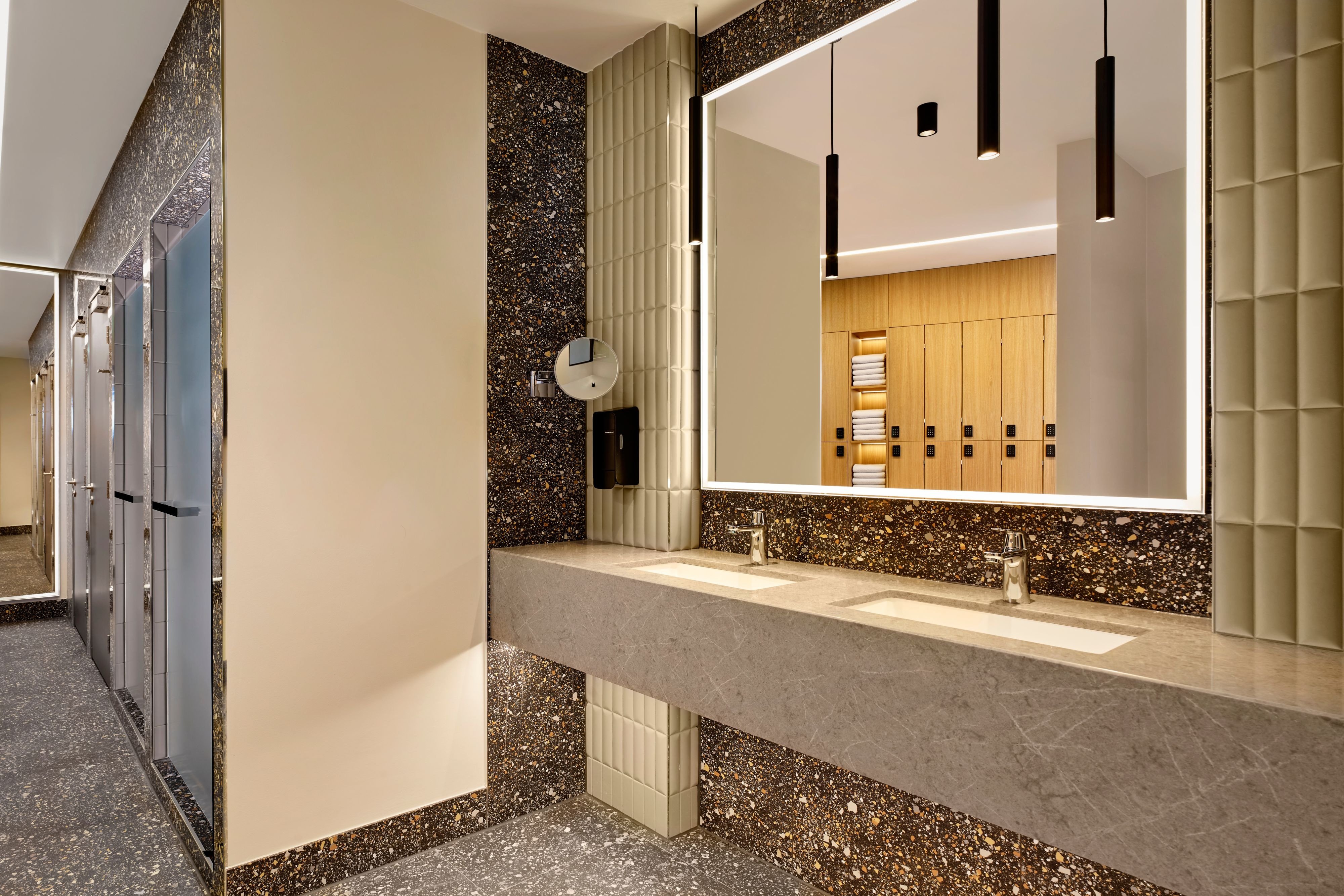Sheraton Amsterdam Airport Hotel and Conference Center ,  1118BG near Amsterdam Airport Schiphol View Point 5