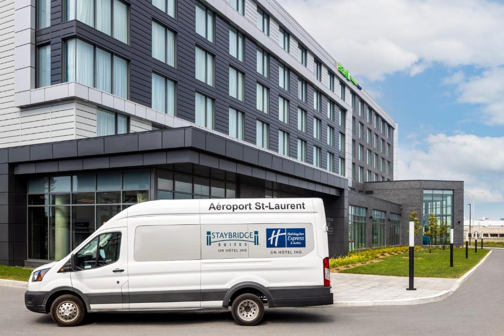Holiday Inn Express Montreal Airport St Laurent By Ihg