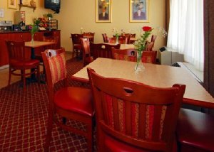 Quality Inn Holland , OH 43528 near Toledo Express Airport View Point 4