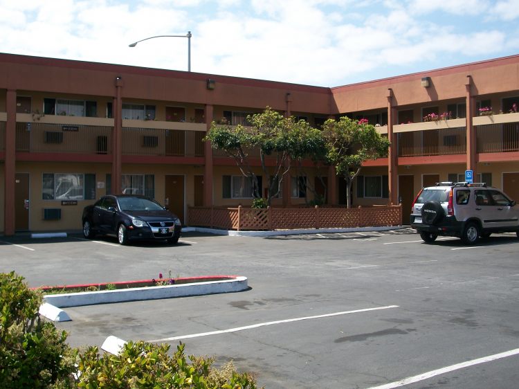 Rodeway Inn formerly. Hotel V - South San Francisco/SFO , CA 94080  near San Francisco International Airport View Point 2