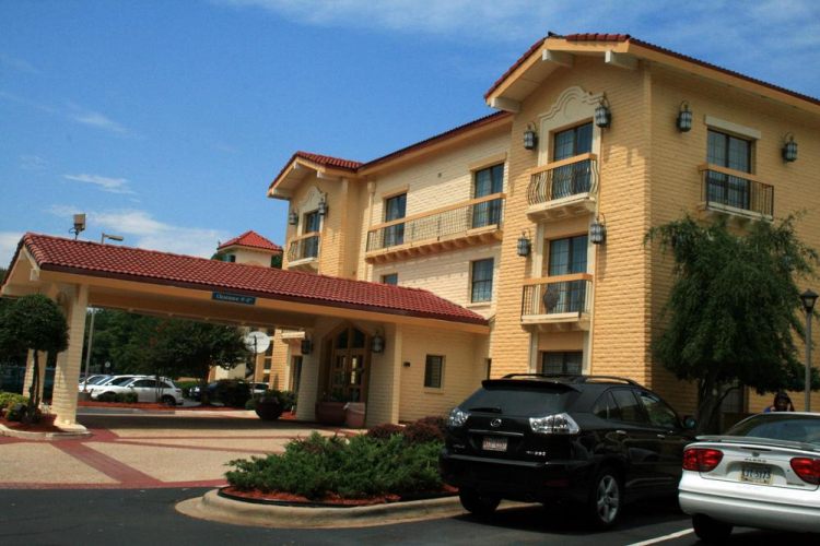 Quality Inn & Suites Charlotte Airport