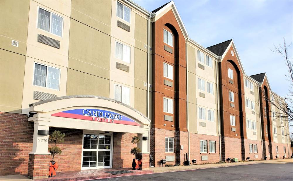 Candlewood Suites Univ Of Ar 2
