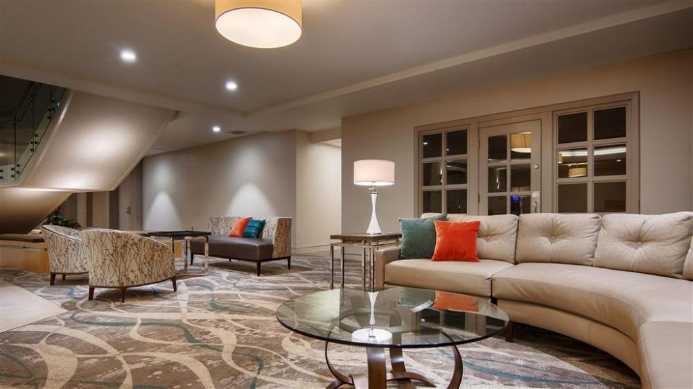 Doubletree By Hilton Virginia Beach 3