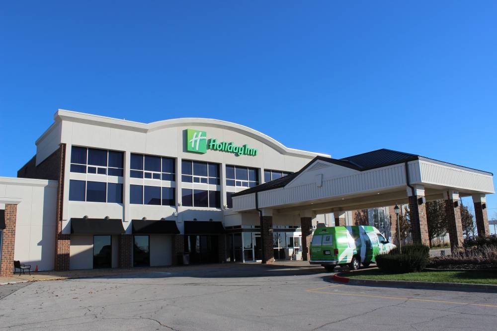 Holiday Inn Apt Conf Ctr