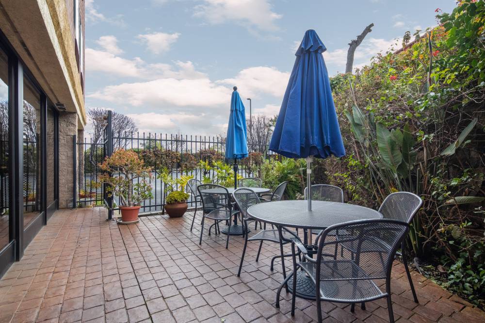 Holiday Inn Exp Castro Valley