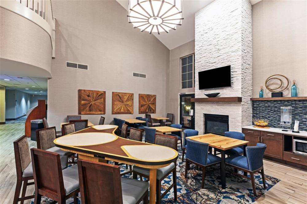 Homewood Suites By Hilton Greensboro 3