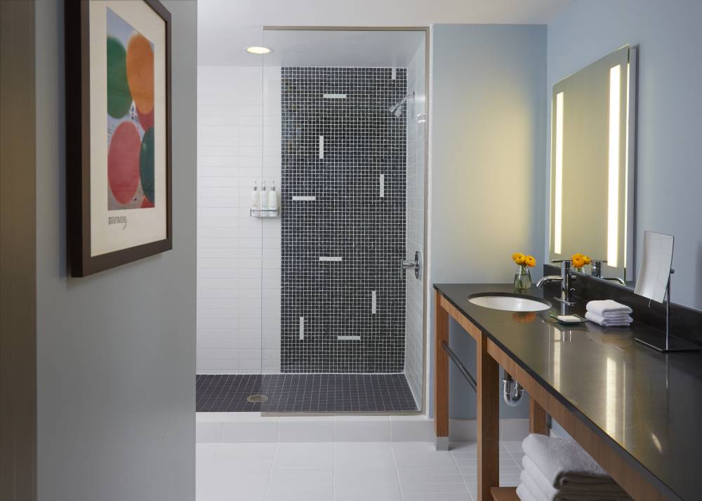 Kimpton Shorebreak Resort 6