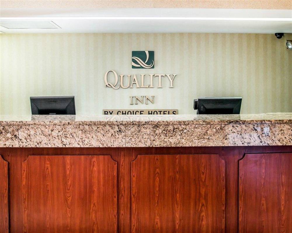 Quality Inn 5