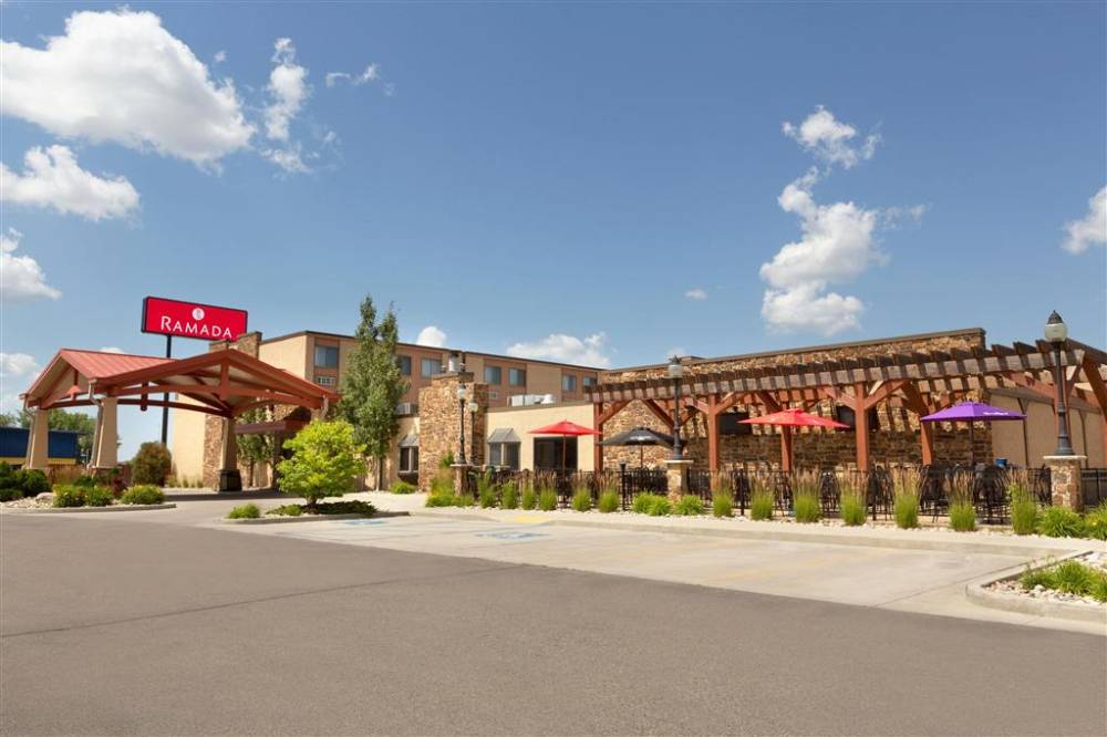 Ramada By Wyndham Fargo