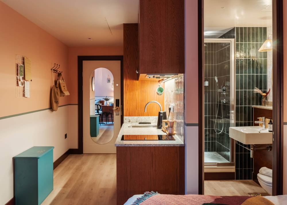 Room2 Chiswick 6